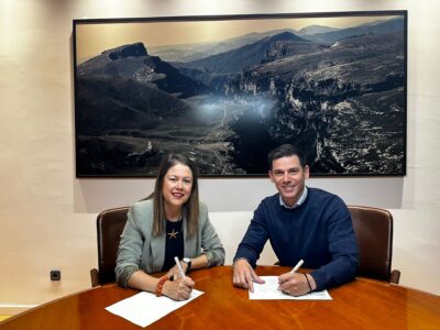 Blipol se asocia con DXC Technology para expandir sus servicios en gestión de talento utilizando Inteligencia Artificial.